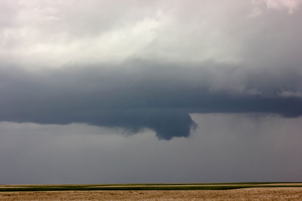 Early wall cloud, temp was about 50 degrees. 