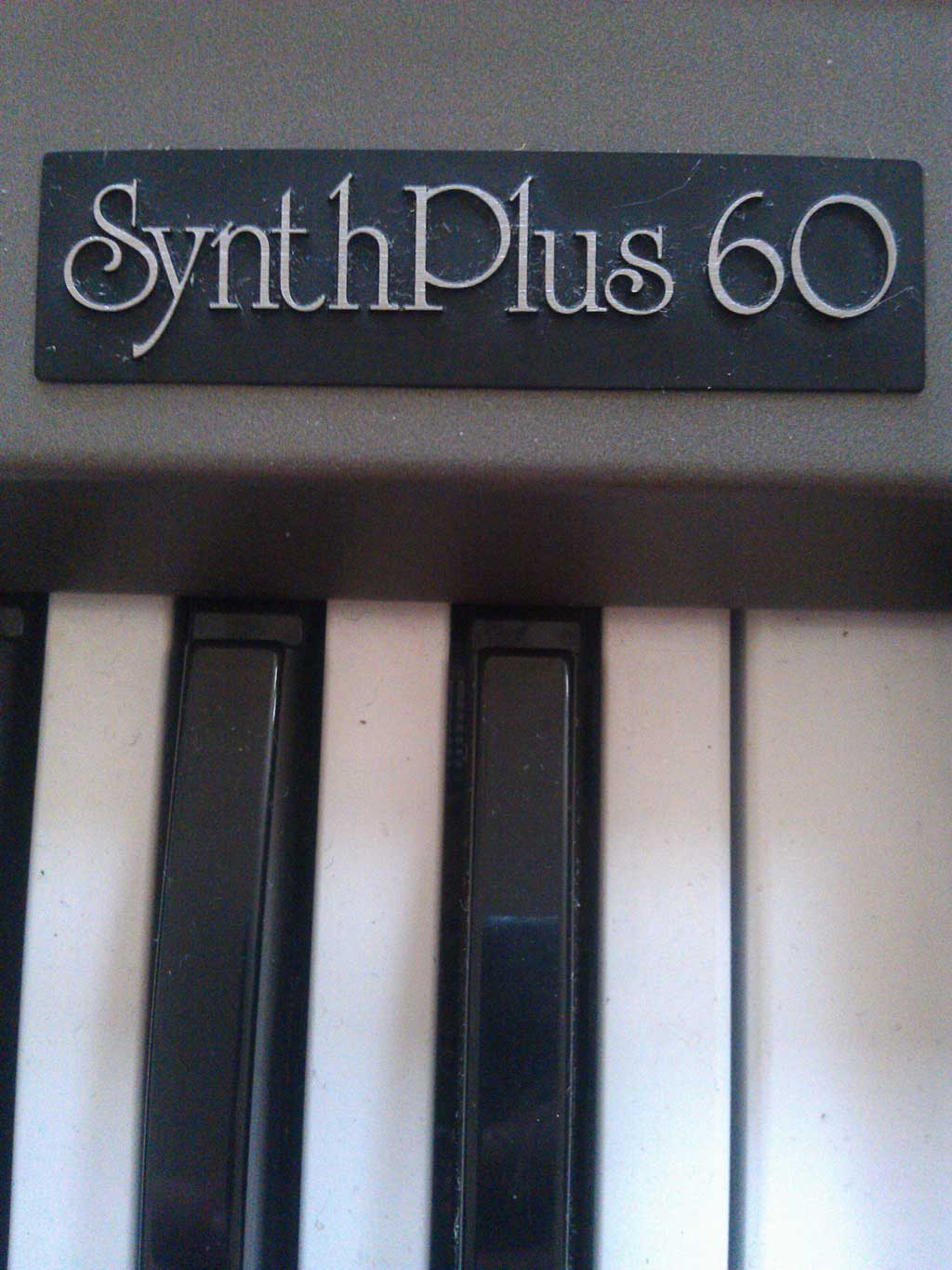 Roland Home Series Synth Plus 60